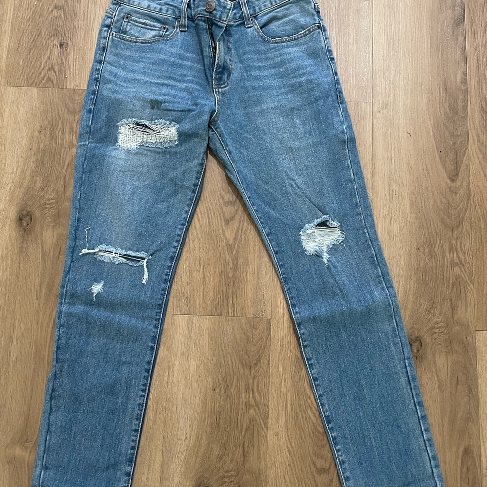 Men’s Distressed Forever 21 Jeans